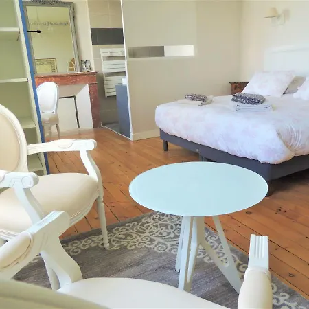 Bed & Breakfast Domaine Du Plessis Grimaud