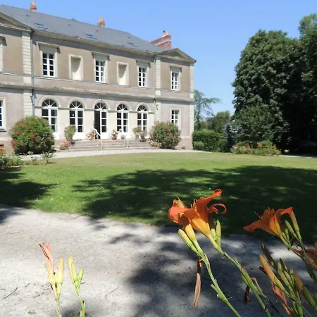 Bed & Breakfast Domaine Du Plessis Grimaud