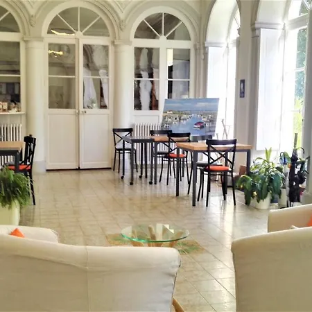 Bed & Breakfast Domaine Du Plessis Grimaud Saint-Viaud